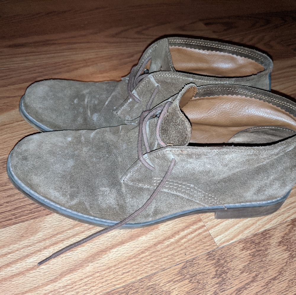 Calvin Klein chukka boots